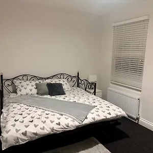 Dunedin Heights Guest house London