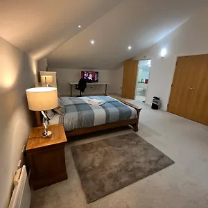  Hotel Your Royal Victoria Excel O2 Arena